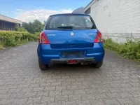 Gebraucht Suzuki Swift 94 PS (69 kW) 2010 Blau Kleinwagen