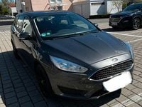 Usata Ford Focus 101 CV (74 kW) 2015 Grigio Berlina