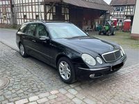 Second-hand Mercedes E270 177 CP (130 kW) 2004 Negru Break