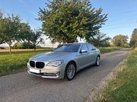 Gebraucht BMW 750 Shadowline 449 PS (330 kW) 2012 Silber Limousine