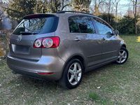 Gebraucht VW Golf VI Team 122 PS (89 kW) 2011 Braun Kleinwagen