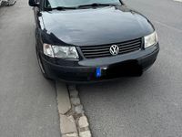 Gebraucht VW Passat 115 PS (84 kW) 2000 Schwarz Kombi