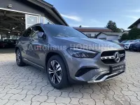 Gebraucht Mercedes GLA200 163 PS (119 kW) 2026 Grau SUV