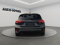 Gebraucht Ford Focus ST-Line X 155 PS (114 kW) 2021 Grau Limousine