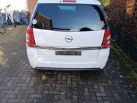 Gebraucht Opel Zafira Design Edition 116 PS (85 kW) 2011 Van / Kleinbus