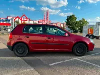 Gebraucht VW Golf V 75 PS (55 kW) 2003 Rot Kleinwagen