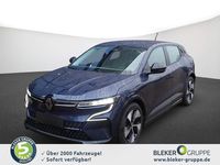 Gebraucht Renault Mégane Equilibre 161 kW (220 PS) 2023 Nachtblau (metallic) Limousine