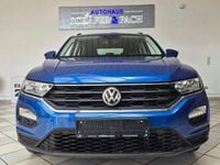 Gebraucht VW T-Roc Basis 116 PS (85 kW) 2019 Blau SUV
