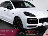 Gebraucht Porsche Cayenne E-Hybrid Coupe Platinum Edition 462 PS (339 kW) 2022 Weiß SUV