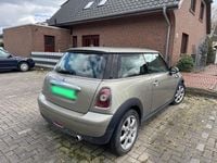 Gebraucht Mini Cooper 95 PS (69 kW) 2009 Gold Kleinwagen