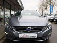 Gebraucht Volvo V60 Business Edition 150 PS (110 kW) 2016 Osmium grey / metallic Kombi