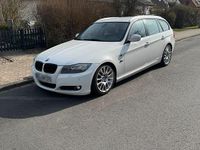 Gebraucht BMW 330 245 PS (180 kW) 2011 Weiß Kombi