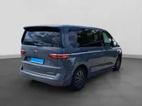 Gebraucht VW Multivan Style 245 PS (180 kW) 2025 Grau Van / Kleinbus