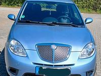 Second-hand Lancia Ypsilon 60 CP (44 kW) 2009 Albastru Hatchback