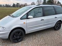 Gebraucht VW Sharan 174 PS (127 kW) 1999 Silber Van / Kleinbus