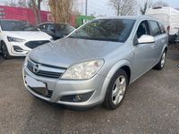 Gebraucht Opel Astra Edition 90 PS (66 kW) 2010 Silber Kombi