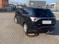 Gebraucht Mitsubishi Outlander 150 PS (110 kW) 2014 Schwarz SUV