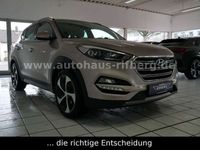 gebraucht Hyundai Tucson Premium 1.6 4WD Navi/LED/Leder/SitzBelüft