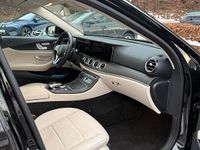 Gebraucht Mercedes E350 299 PS (219 kW) 2018 Schwarz Limousine