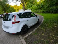 Gebraucht Renault Scénic III Bose Edition 131 PS (96 kW) 2011 Weiß Van / Kleinbus