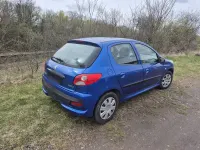 Gebraucht Peugeot 206+ 73 PS (53 kW) 2011 Blau Kleinwagen