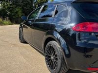 Usata Seat Leon Style 125 CV (91 kW) 2012 Nero Berlina
