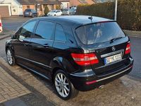 Gebraucht Mercedes B200 140 PS (102 kW) 2007 Schwarz Van / Kleinbus