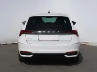 Gebraucht Skoda Scala Drive 116 PS (85 kW) 2025 Weiß Kleinwagen