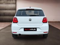 Gebraucht VW Polo Highline 90 PS (66 kW) 2015 Weiß Kleinwagen