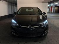 Gebraucht Opel Astra Active 140 PS (102 kW) 2013 Schwarz Limousine