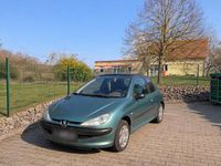 Gebraucht Peugeot 206 75 PS (55 kW) 2002 Grün Kleinwagen