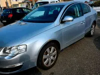 Usata VW Passat 140 CV (102 kW) 2007 Argento Berlina