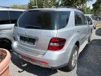 Gebraucht Mercedes ML280 190 PS (139 kW) 2007 Silber SUV