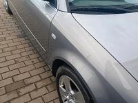 Second-hand Audi A4 150 CP (110 kW) 2003 Argintiu Berlinǎ