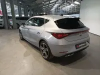 Gebraucht Seat Leon FR 150 PS (110 kW) 2023 Silber Limousine