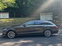 Gebraucht Mercedes 250 204 PS (150 kW) 2015 Braun Limousine