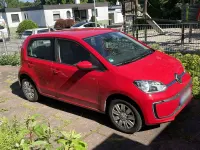 Gebraucht VW e-up! Style 61 kW (83 PS) 2020 Rot Kleinwagen