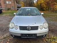 Gebraucht VW Polo Highline 75 PS (55 kW) 2005 Silber Kleinwagen