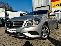Gebraucht Mercedes A180 Edition 122 PS (89 kW) 2015 Silber Limousine