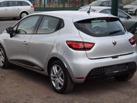 Gebraucht Renault Clio IV LIMITED 76 PS (55 kW) 2019 Grau Limousine
