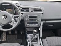 Gebraucht Renault Kadjar Life 131 PS (96 kW) 2015 Weiß SUV