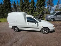 Używany VW Caddy 64 KM (47 kW) 2002 Biały Minivan
