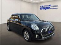 Gebraucht Mini Cooper 136 PS (100 kW) 2016 Midnight black metallic Kleinwagen