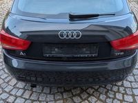 Gebraucht Audi A1 Attraction 86 PS (63 kW) 2012 Schwarz Kleinwagen