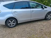 Gebraucht Toyota Prius+ Plus 99 PS (72 kW) 2012 Silber Van / Kleinbus