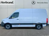 Używany Mercedes Sprinter 190 KM (139 kW) 2025 Biały Van