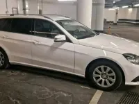 Gebraucht Mercedes E220 170 PS (125 kW) 2015 Weiß Kombi