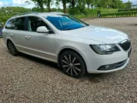 Gebraucht Skoda Superb Elegance 170 PS (125 kW) 2014 Weiß Kombi