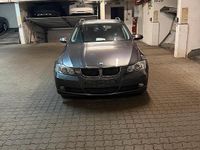 Gebraucht BMW 320 177 PS (130 kW) 2008 Andere farben Kombi