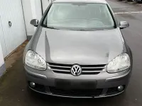 Gebraucht VW Golf V 102 PS (75 kW) 2005 Silber Kleinwagen